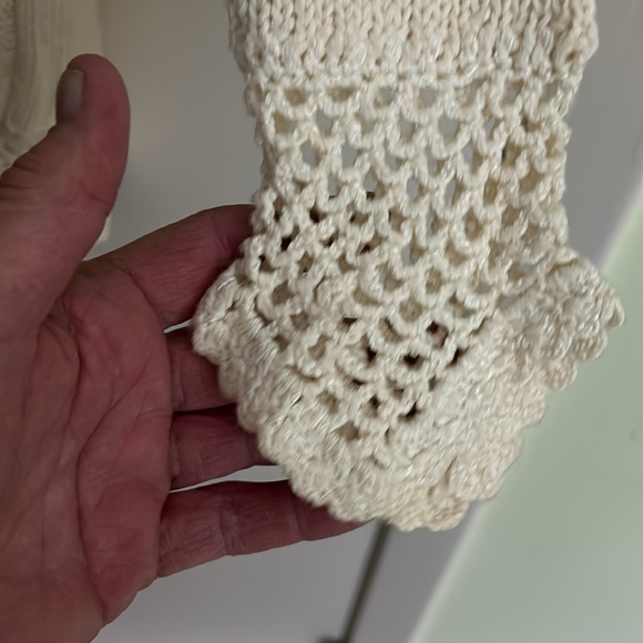 Celina yang me cream pull over sweater - Picture 4 of 5